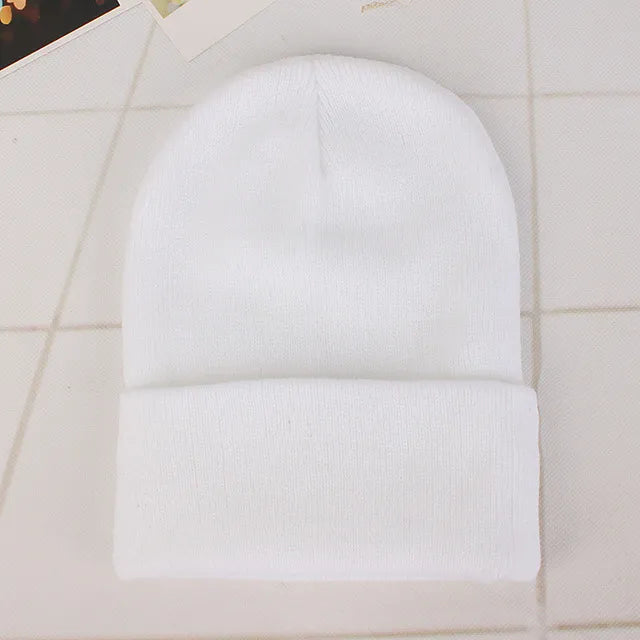 Chapeau d'hiver blanc