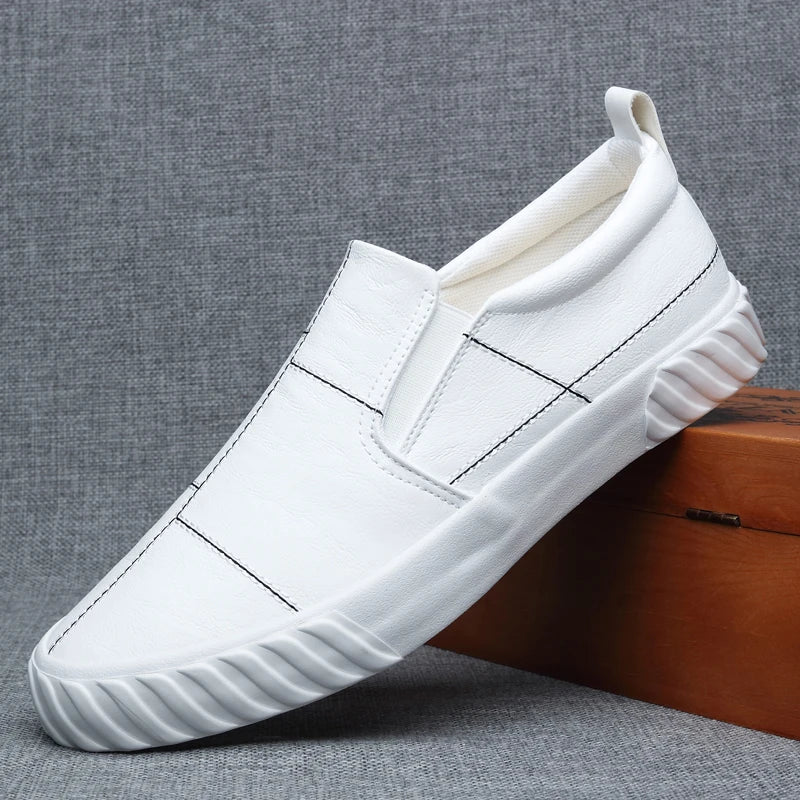 Chaussures en cuir blanches