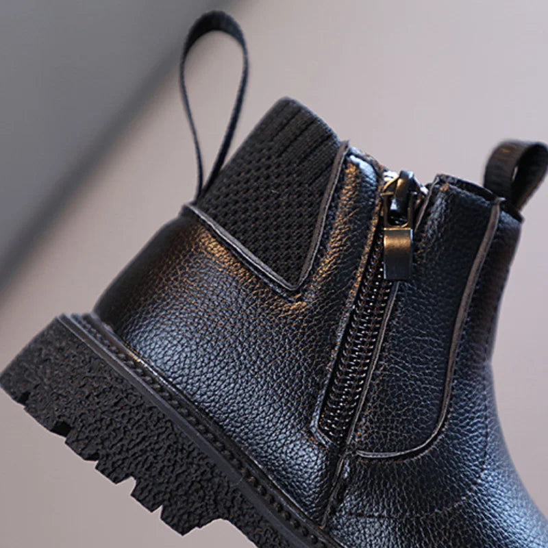 Fermeture des bottes noires