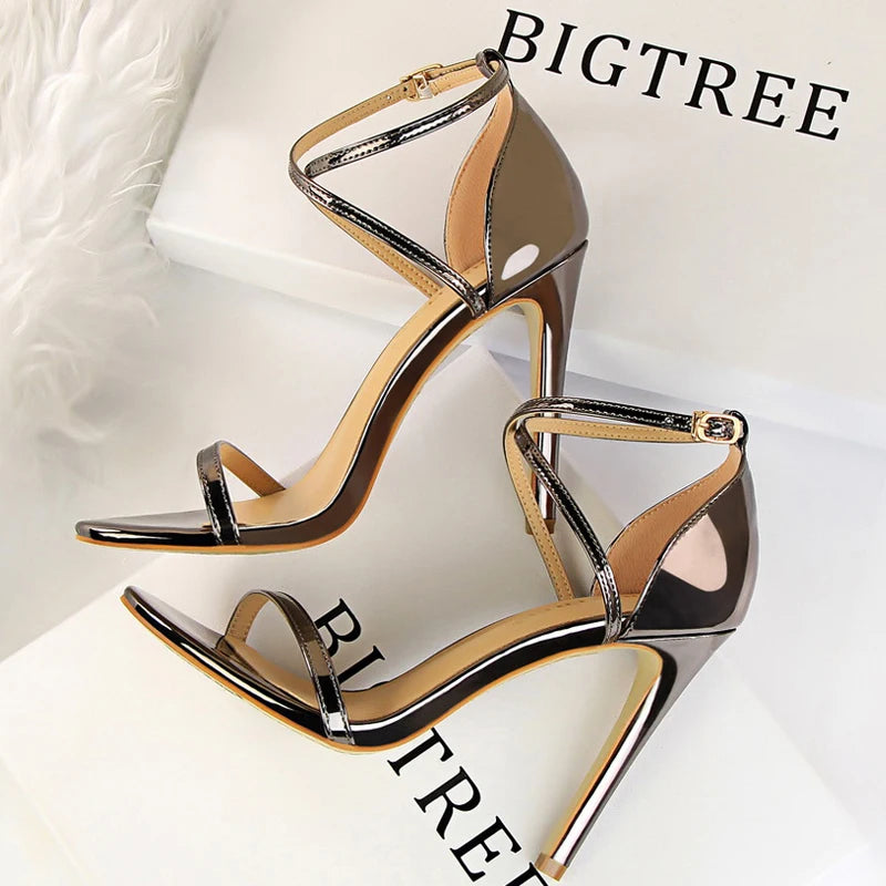 chaussures pour femme brillantes