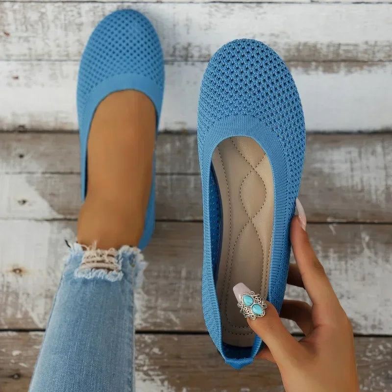 Chaussures plates pour femmes bleu ciel