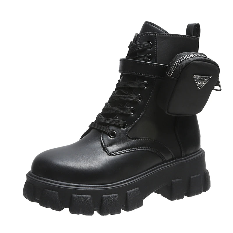Bottes femmes à lacets noires