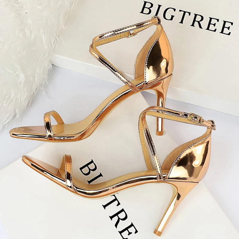 chaussures brillantes champagne
