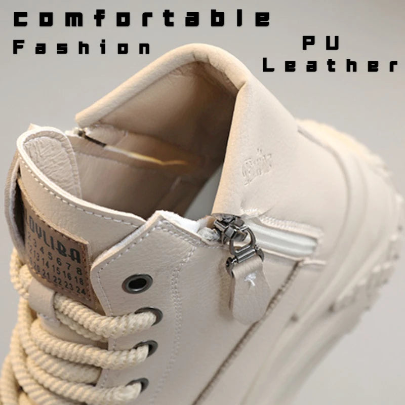 Intérieur chaussures de tennis beiges pour femmes