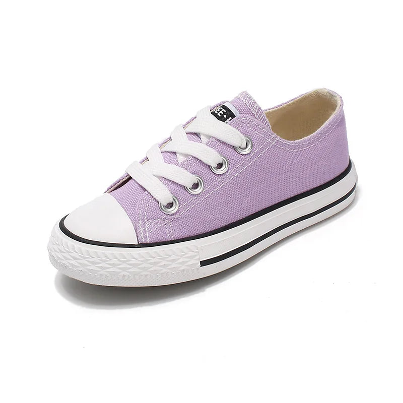 Baskets en toile violette