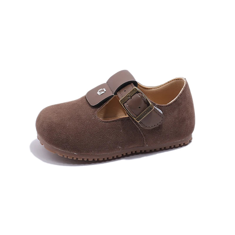Chaussures enfant confortables brunes