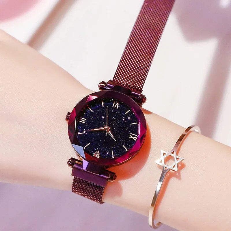Montre avec cadran étoilé violette