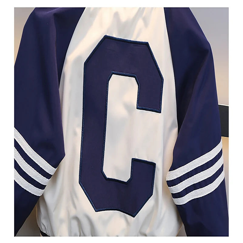 Veste Baseball brodée lettre C