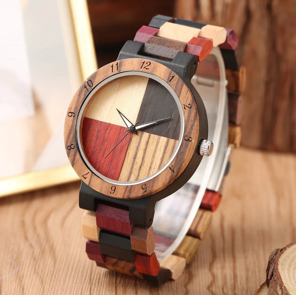 Montre avec cadran en bois