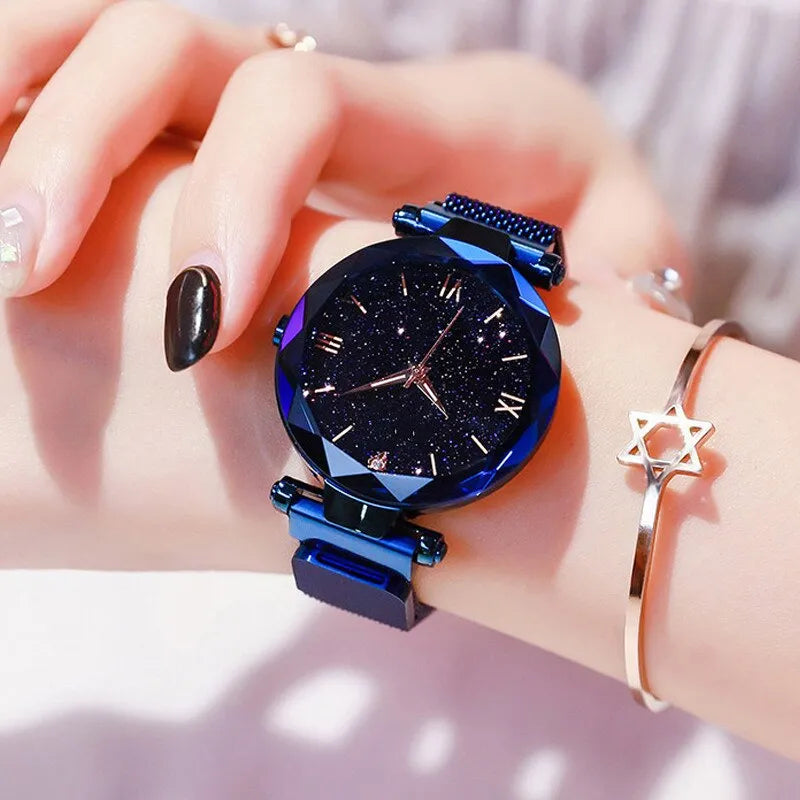 Montre avec cadran étoilé bleue