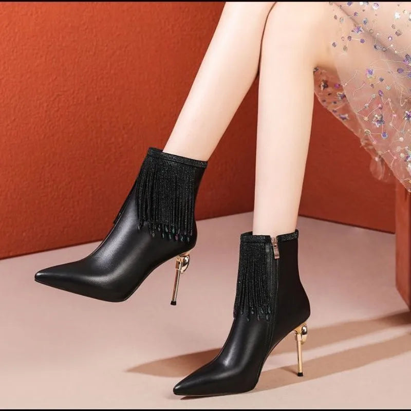 Bottes couleur noire avec strass