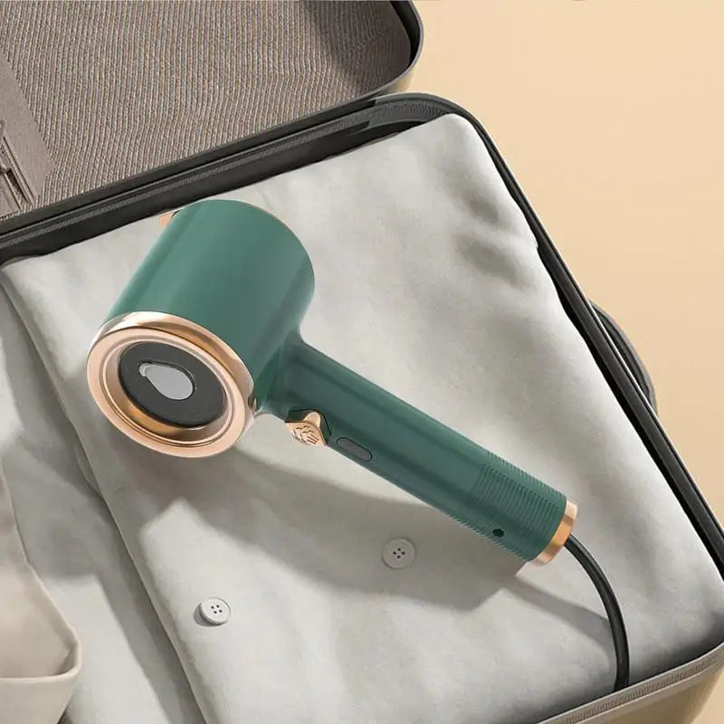 Mini Défroisseur à Main Portable dans une valise