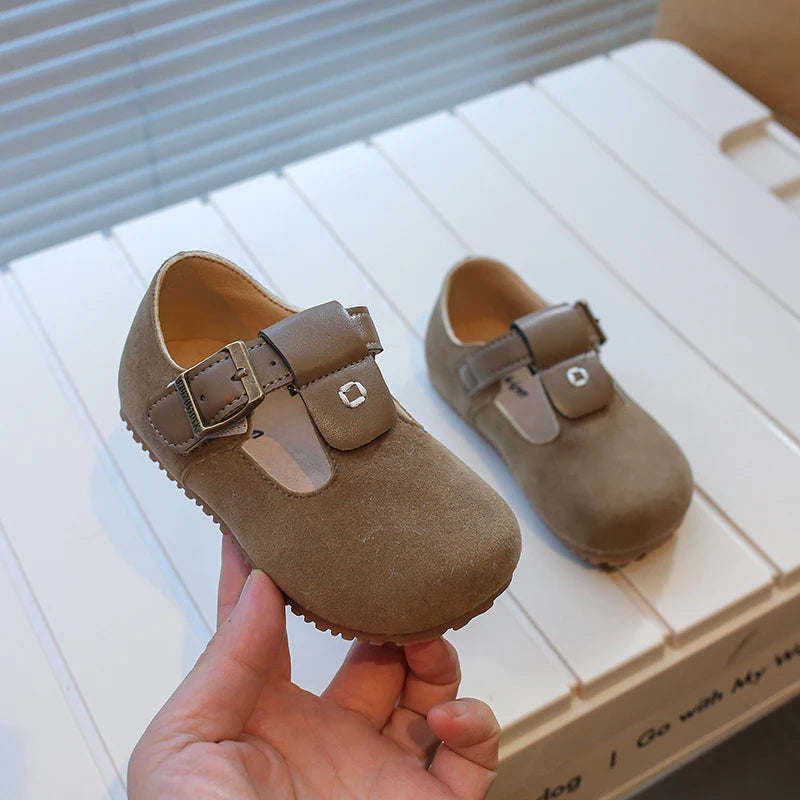 Chaussures en cuir rétro taupe