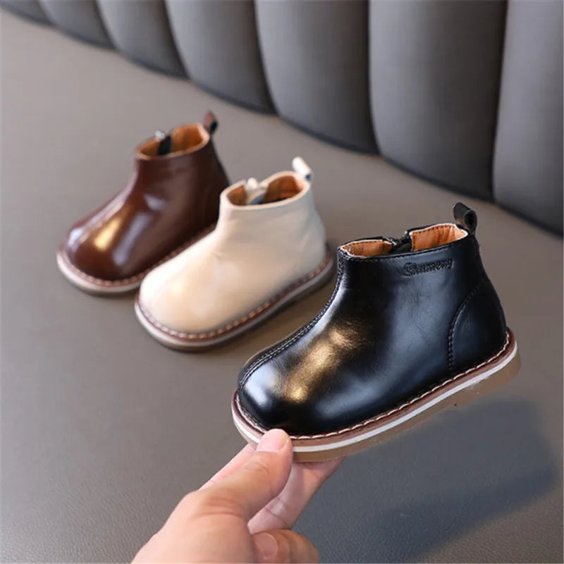 Botte enfant à la mode marron, beige et noire