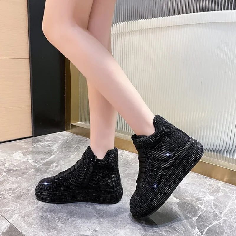 Baskets à lacets noirs avec strass pour femmes