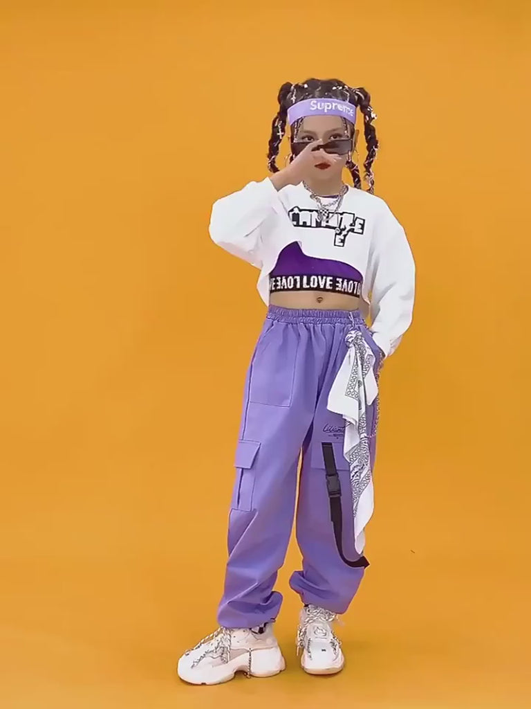 Vidéo Fille portant un ensemble Hip Hop